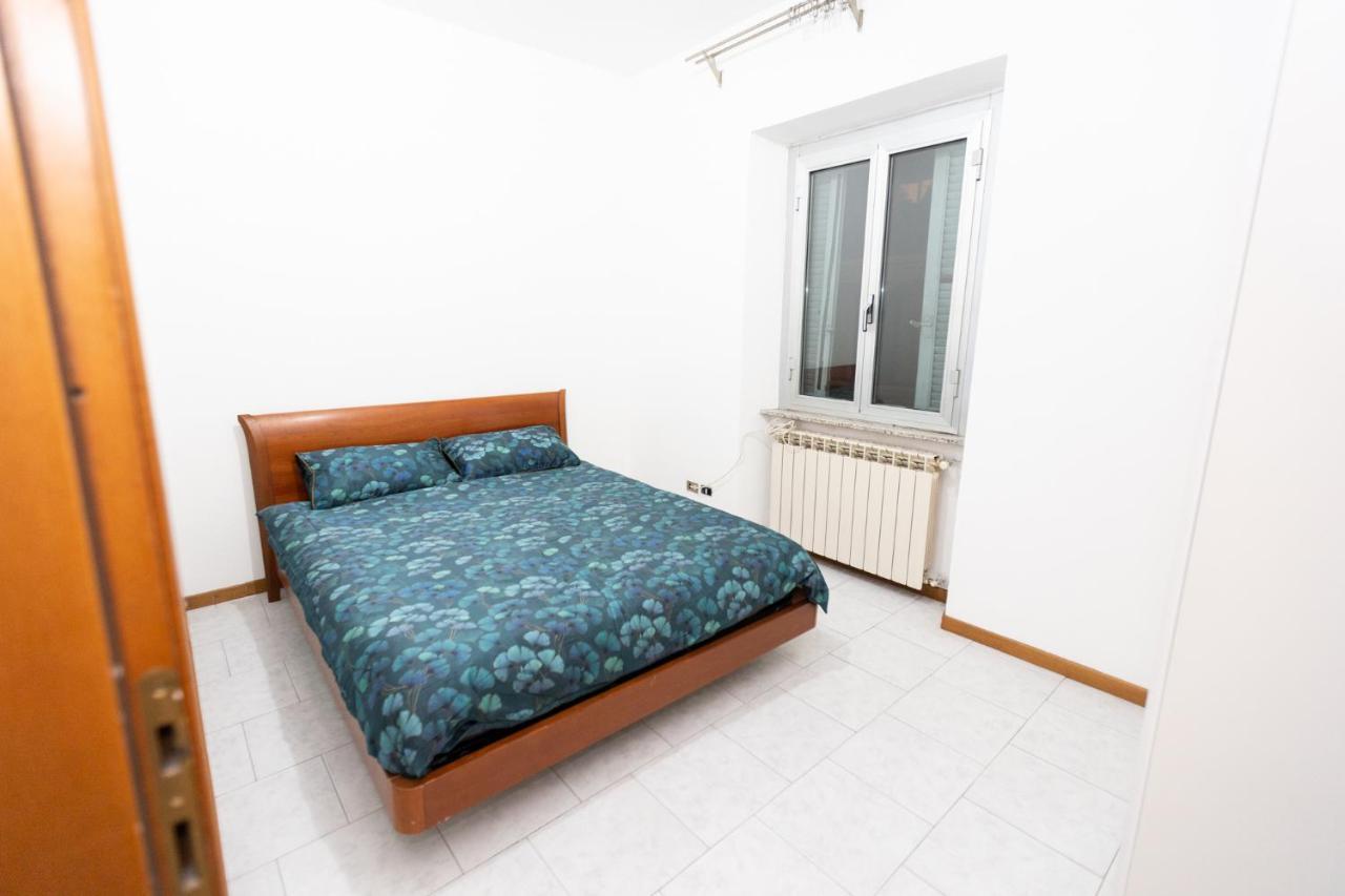 Dream House Chinatown Apartment Милано Екстериор снимка