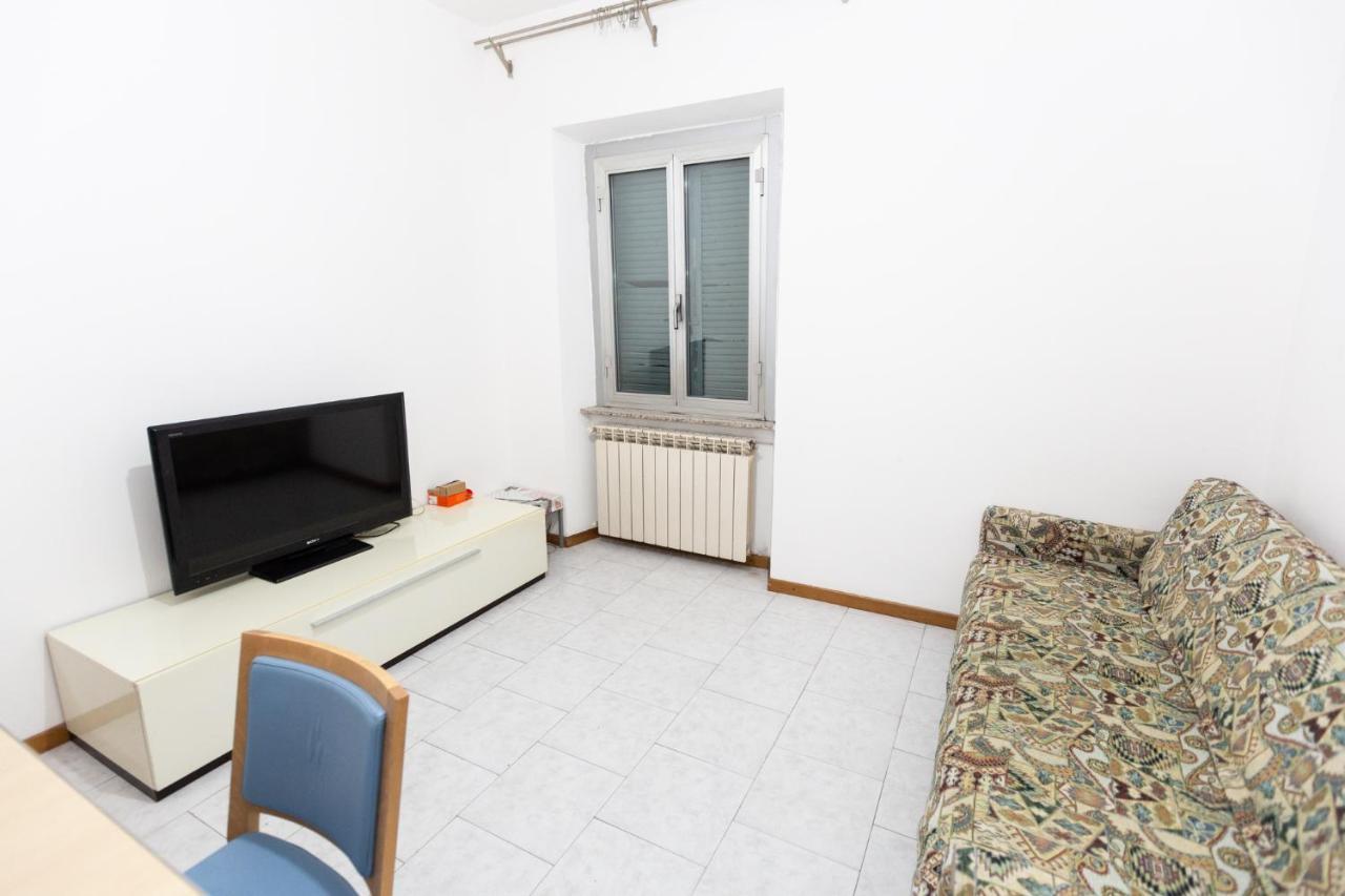 Dream House Chinatown Apartment Милано Екстериор снимка
