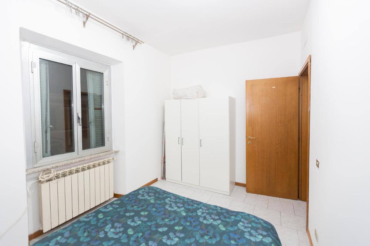 Dream House Chinatown Apartment Милано Екстериор снимка