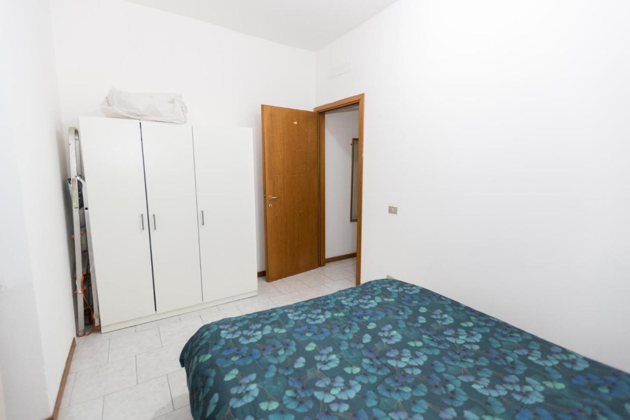 Dream House Chinatown Apartment Милано Екстериор снимка