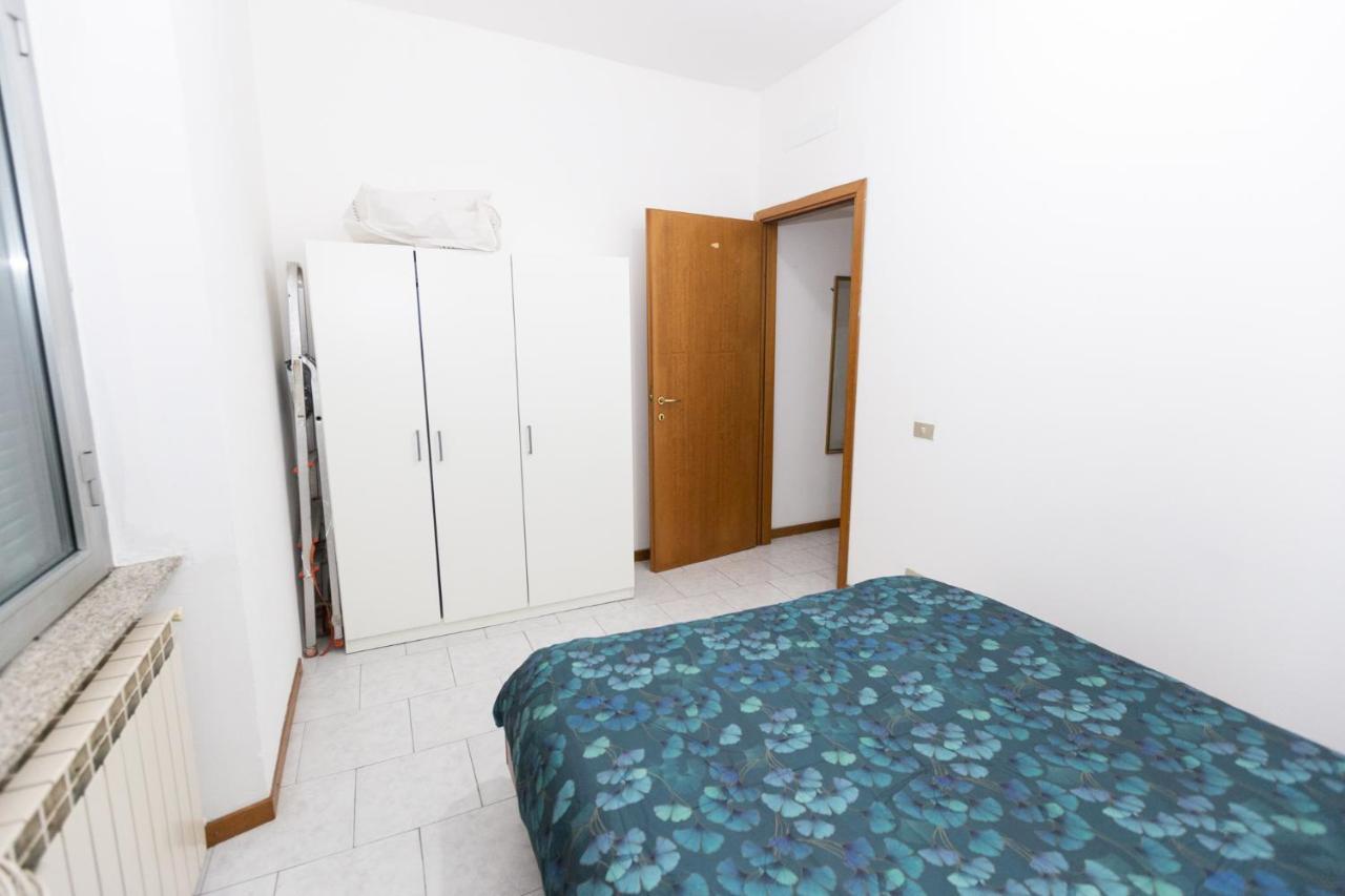 Dream House Chinatown Apartment Милано Екстериор снимка
